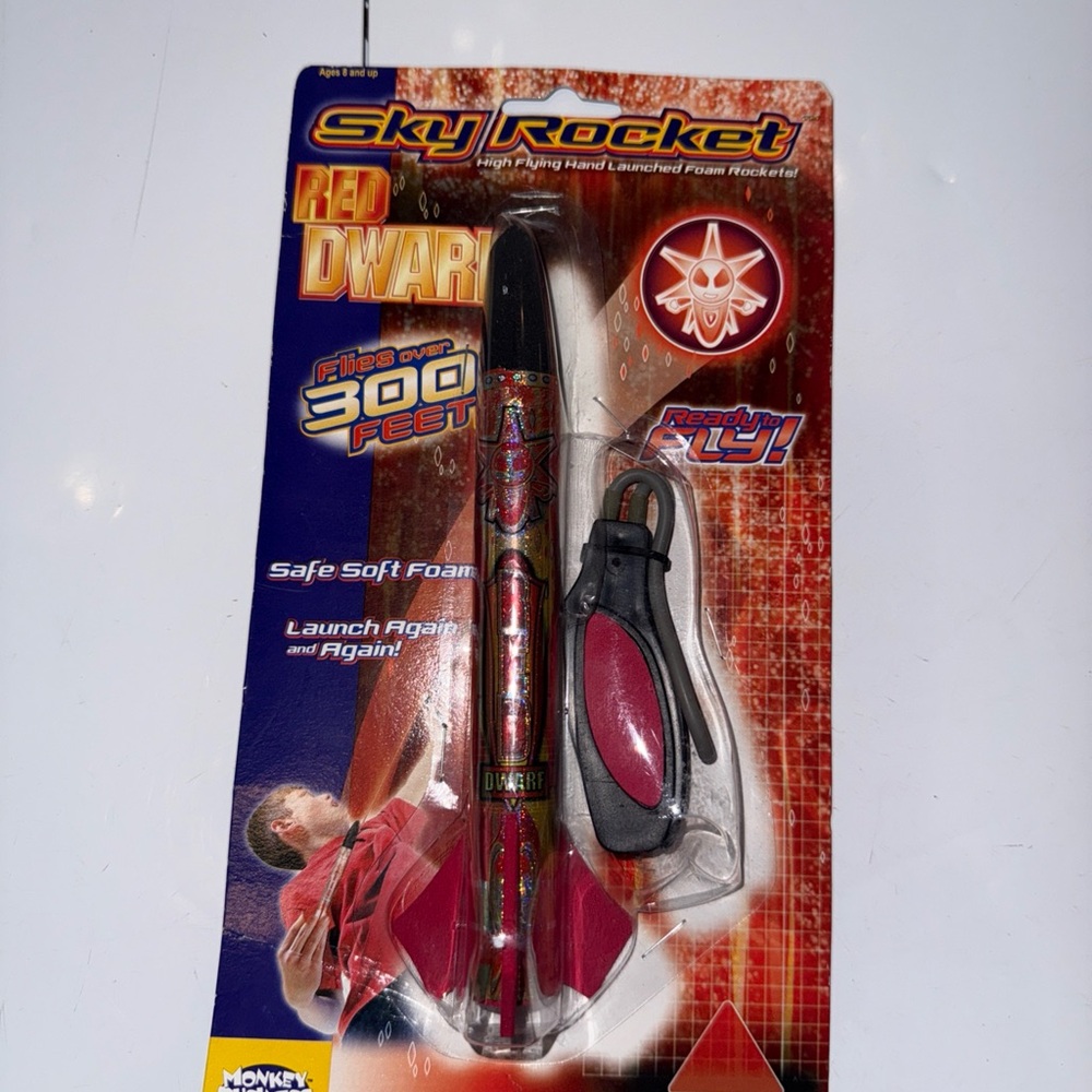 Monkey Business Sports Sky Rocket Flies Over 300 Feet Red Dwarf New In Box